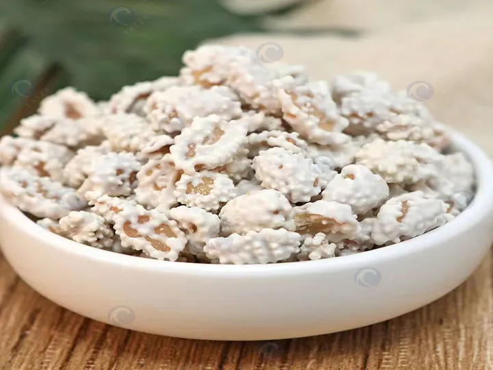 Sweet coated peanuts