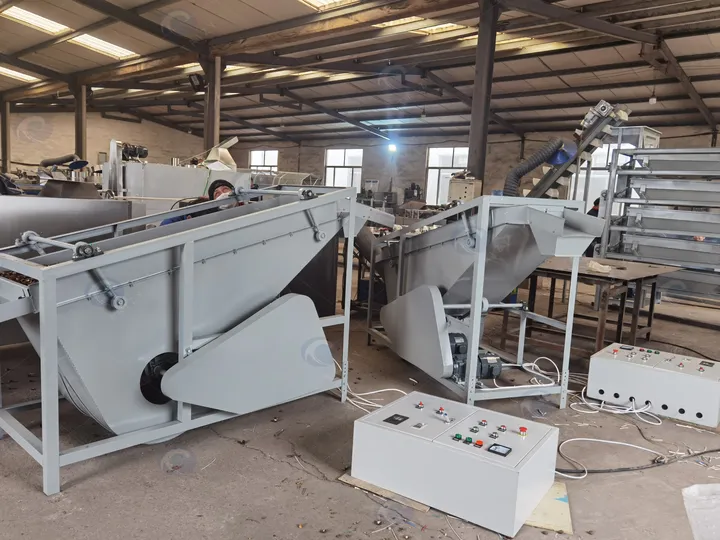 Fully Automatic Hulled Almond Processing Line 15 Shell–kernel separator