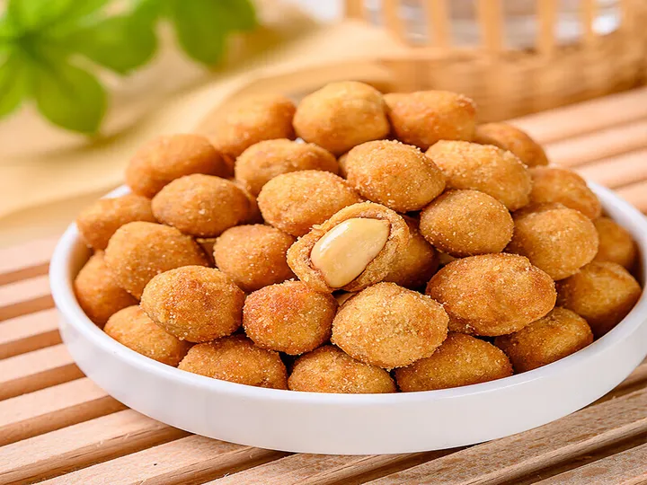 如何让调味料粘附在花生上? 18 粗涂层花生