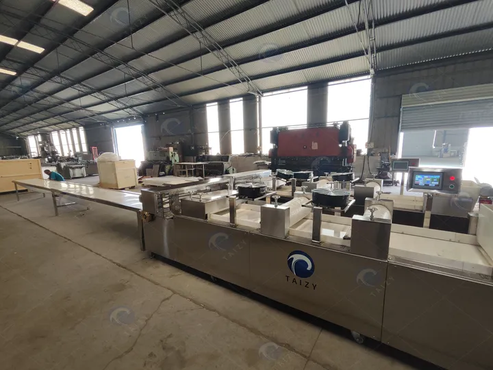 How To Use A Groundnut Chikki Making Machine: Complete Operating Guide 9 Commercial-peanut-chikki-making-machine