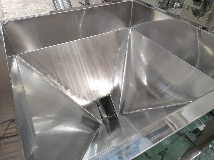 Cocoa Powder Grinding Machine | Industrial-Grade Cocoa Mill 8 Stainless steel feeding hopper