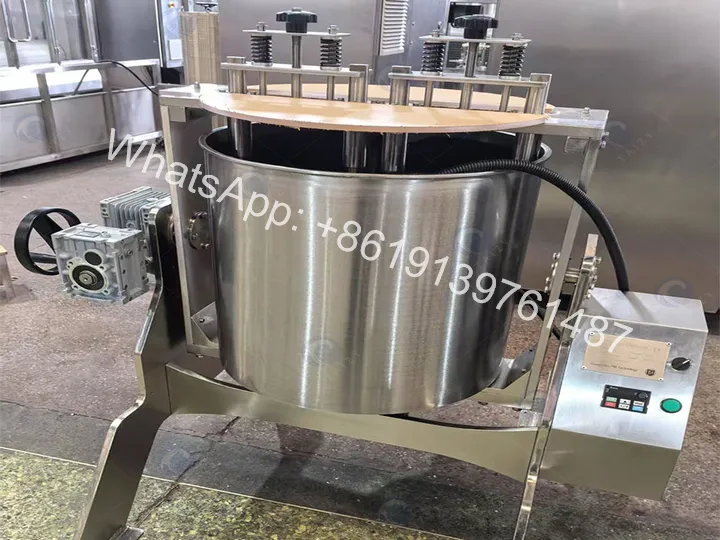 Chocolate refiner grinding machine