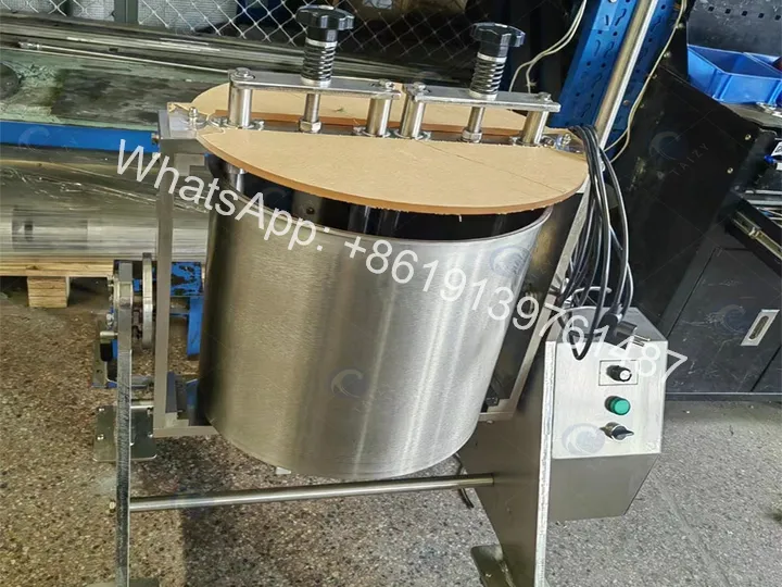 Stainless steel chocolate grinding machine for sale